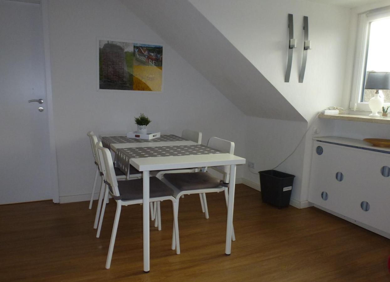 Ferienwohnung Am Runenstein 7 Busdorf Extérieur photo